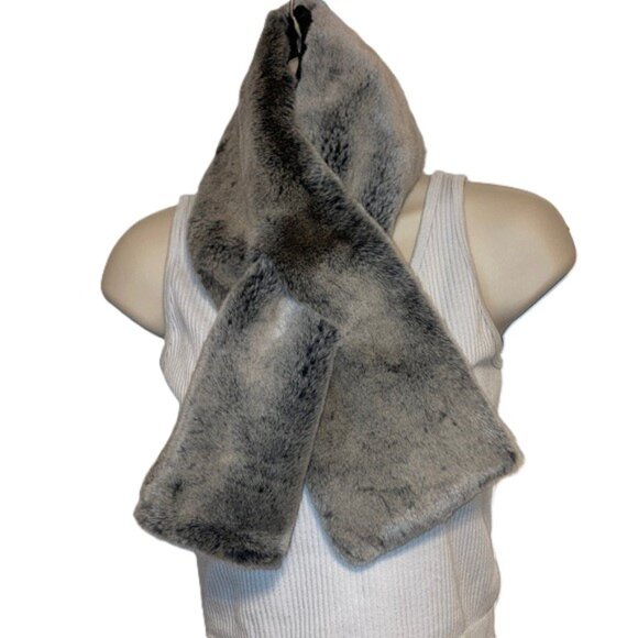 Ann Taylor LOFT Faux Fur Gray Stole Scarf Wrap Womens 6 x 35 inches - Picture 1 of 10